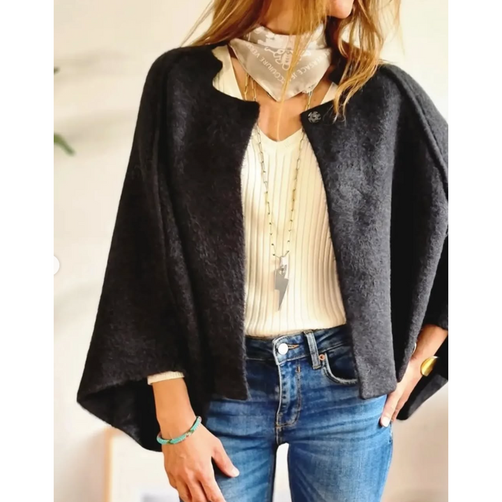Veloura | Classic Elegance Coat