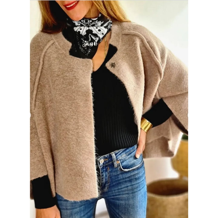 Veloura | Classic Elegance Coat