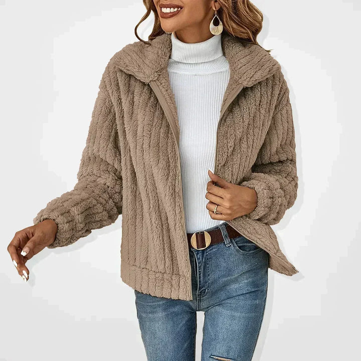 Ava | Chic Elegance Jacket