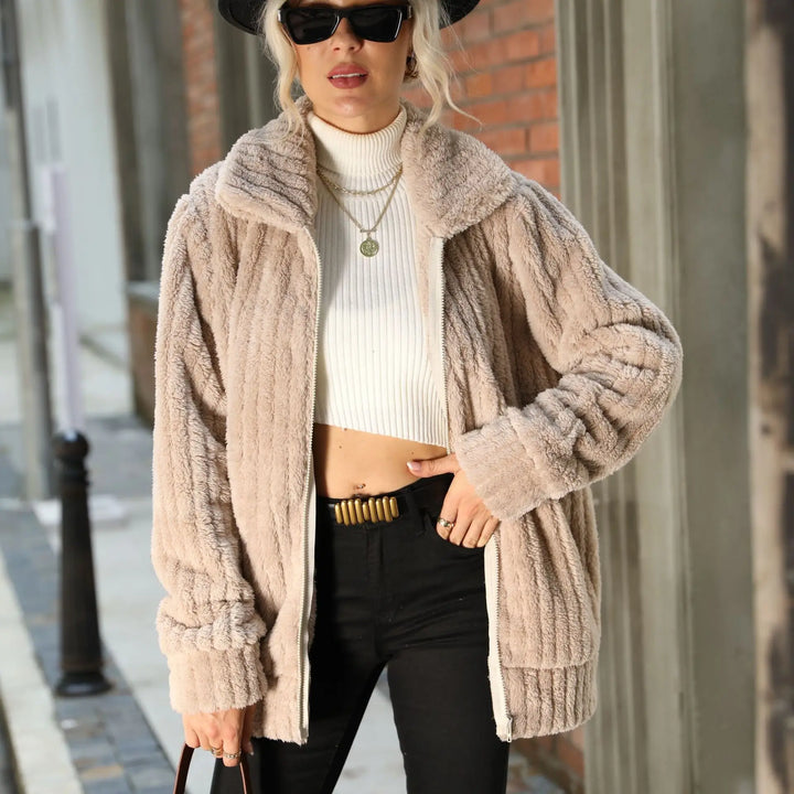 Ava | Chic Elegance Jacket