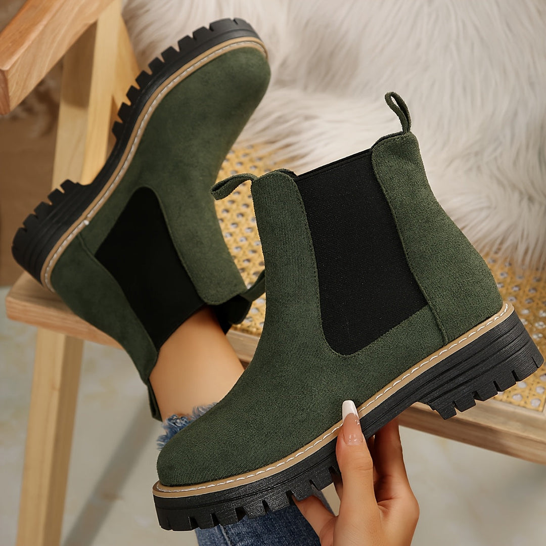 Rhea Chelsea Boots – Comfort That Never Quits